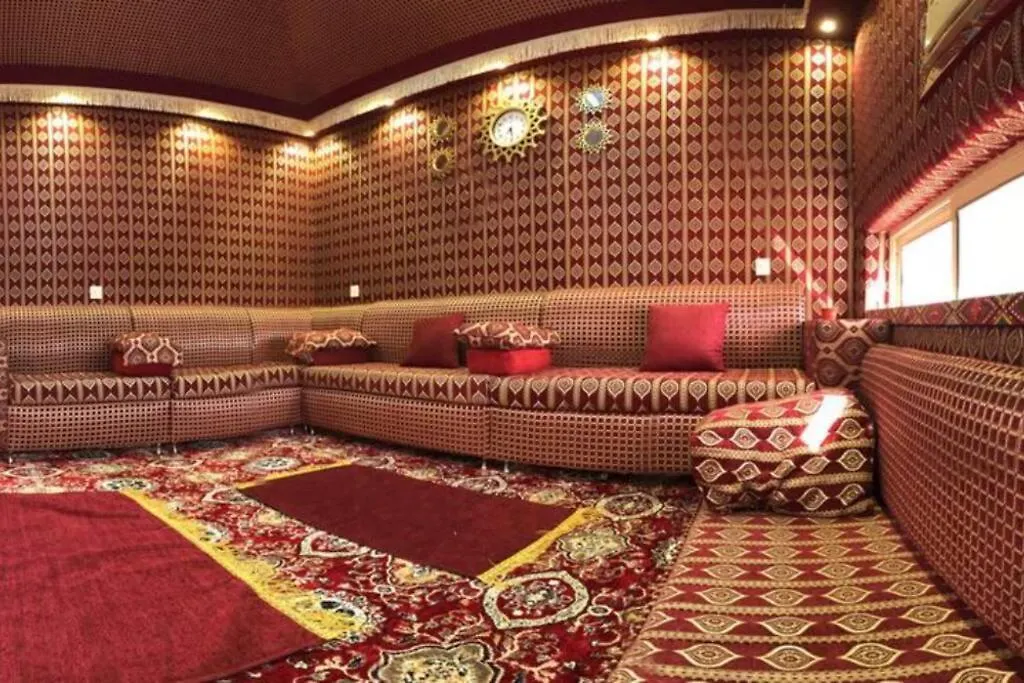 Modernistic Antique Stay Dschidda
